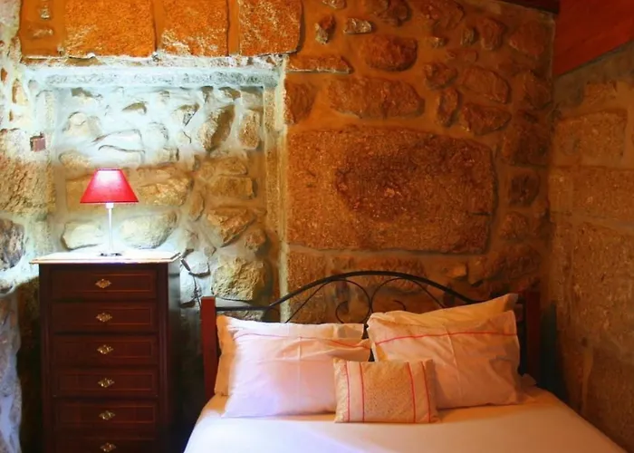 Laendliche Casa Da Rocha By Interhome